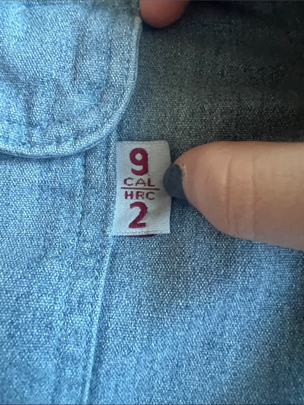 Men’s Bundle: 2 Tyndale Workshirts - Picture 9 of 10